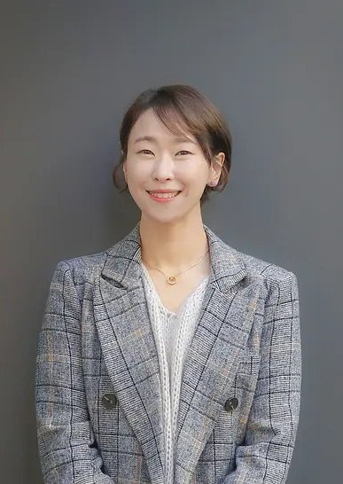 魏昭英 Wi So-Young