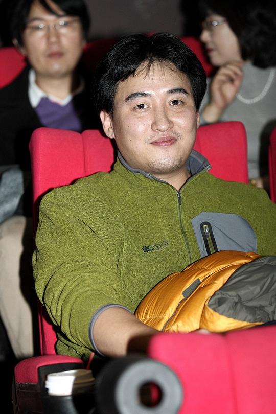 鄭基訓 Gi-hoon Jeong