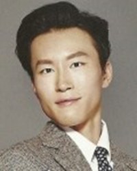 李東鎮 Lee Dong-jin