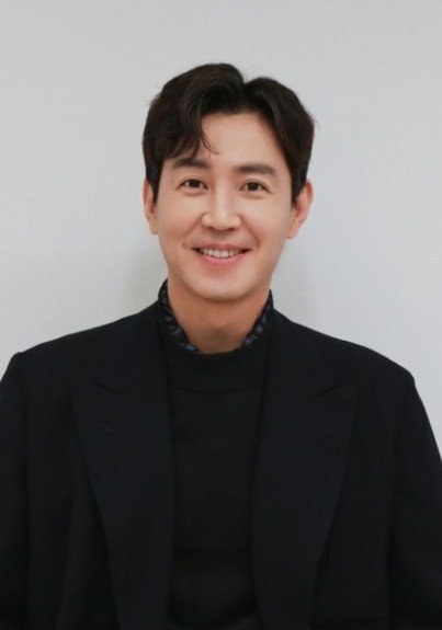 崔元英 Won-young Choi