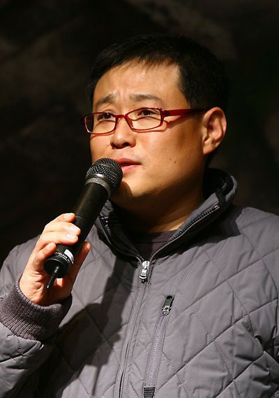 崔文錫 Moon Suk Choi