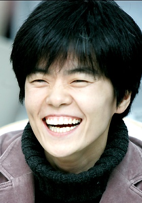 盧熙京 Hee-Kyung Noh