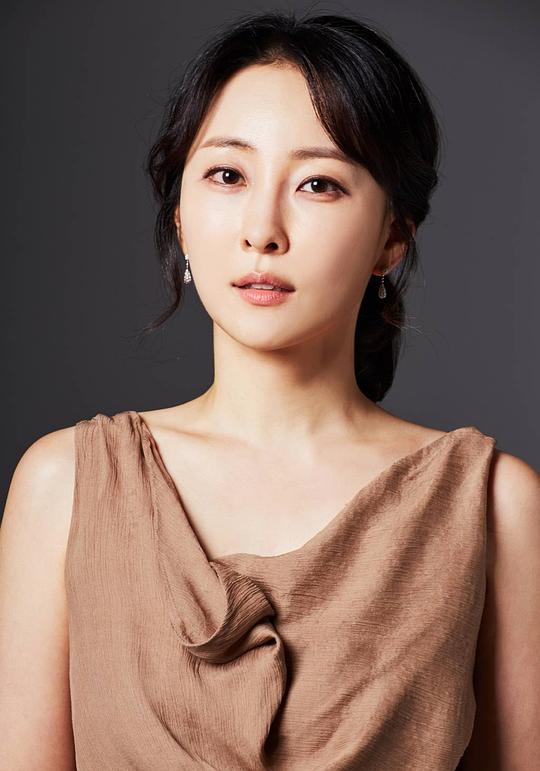 劉世禮 Se-rye Yoo