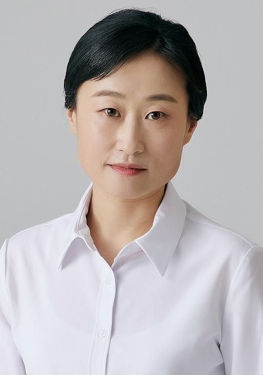 李芝慧 Lee Ji Hye