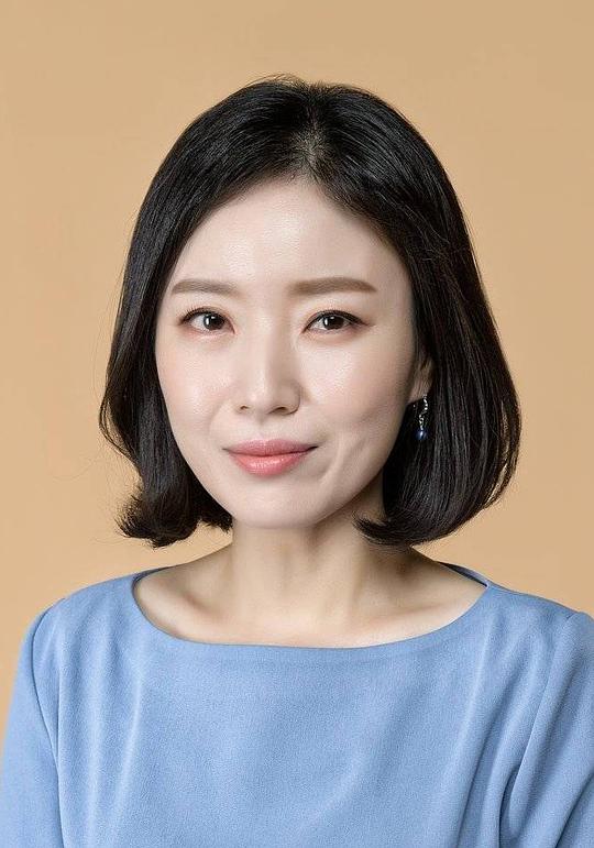 樸成妍 Seong-yeon Park