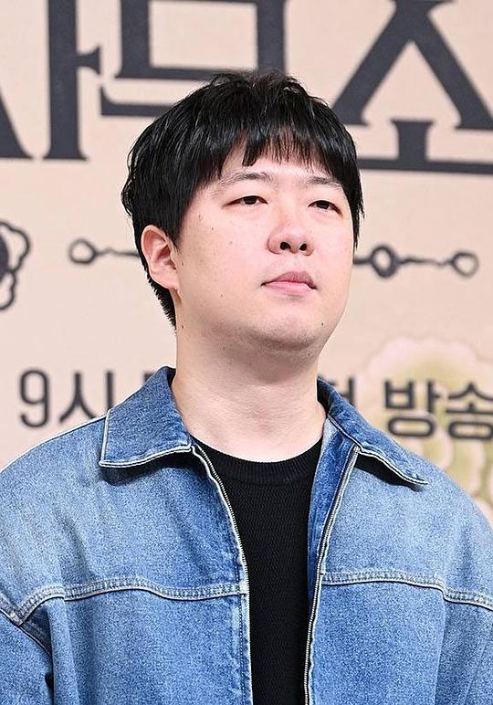 申仲巡 Jong-hoon Shin