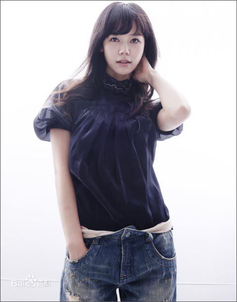 秋素英 So Young Choo