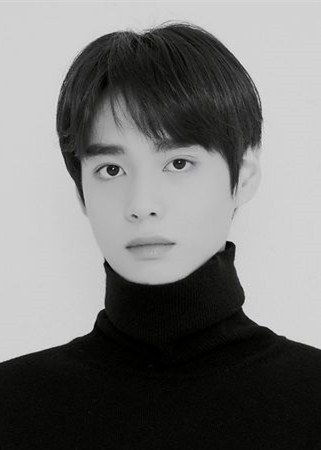 鄭允錫 Yoon-suk Jung