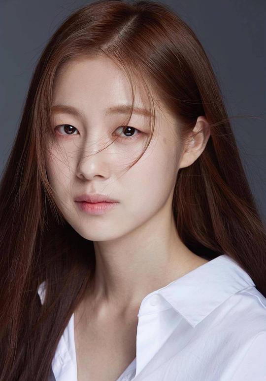 權葉芯 Kwon Ip-sae