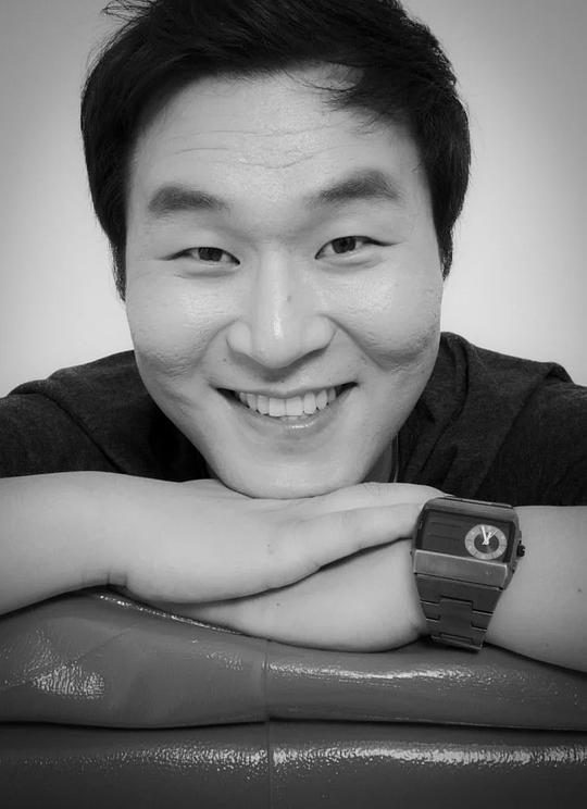 尹敬浩 Kyung-ho Yoon