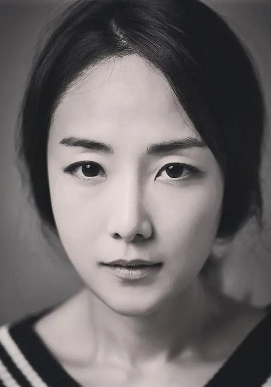 趙妍珍 Cho Yeon Jin