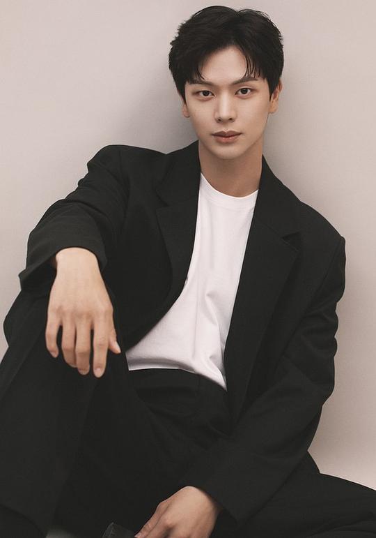 陸星材 Sung-Jae Yook