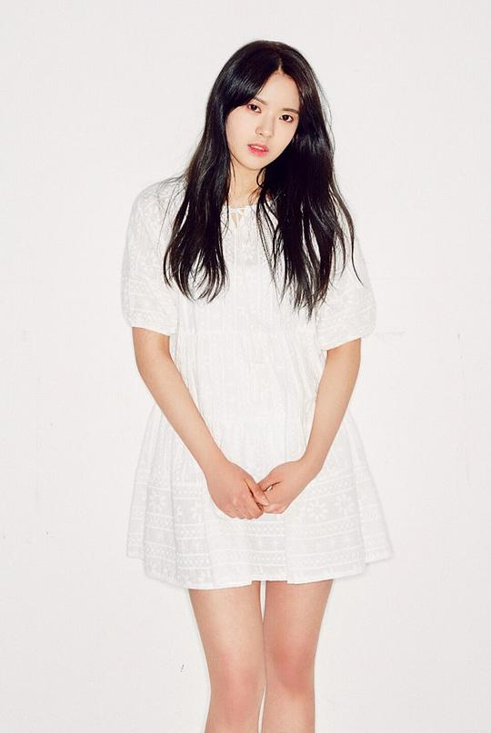 姜詩賢 Kang Si Hyeon