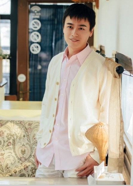 路知行 Zhixing Lu