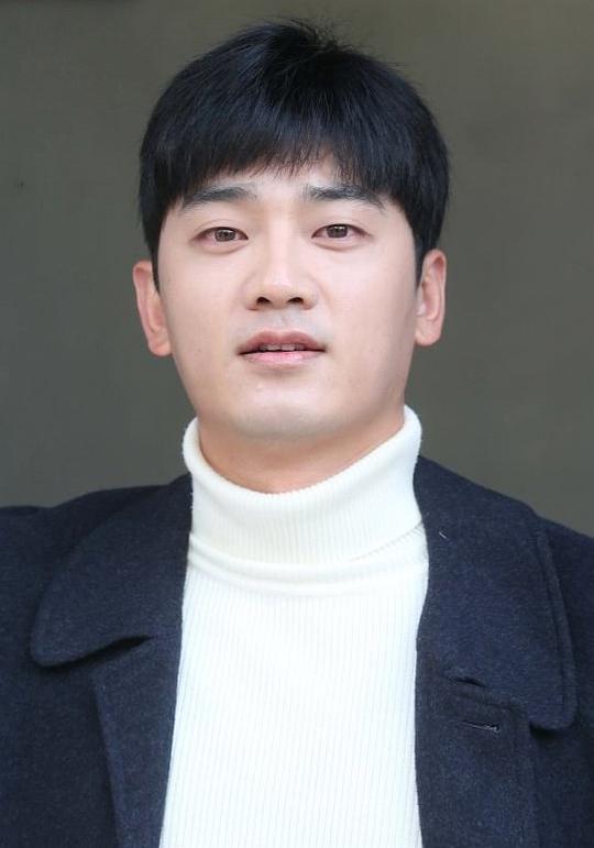 尹錫鉉 Seokhyun Yoon