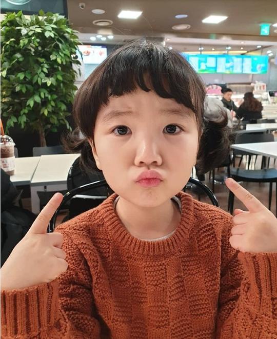 鄭書妍 Jung Seo-yeon