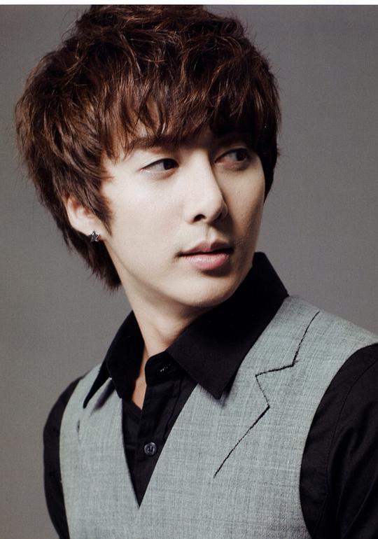 金亨俊 Hyung-Jun Kim