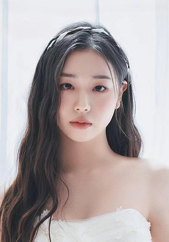金採嬿 Kim Chae-yeon