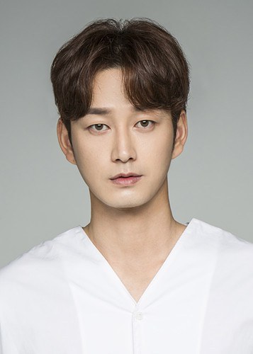 李賢旭 Hyun-wook Lee