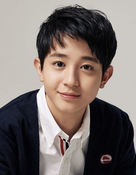 鄭惟安 Yoo-ahn Jung