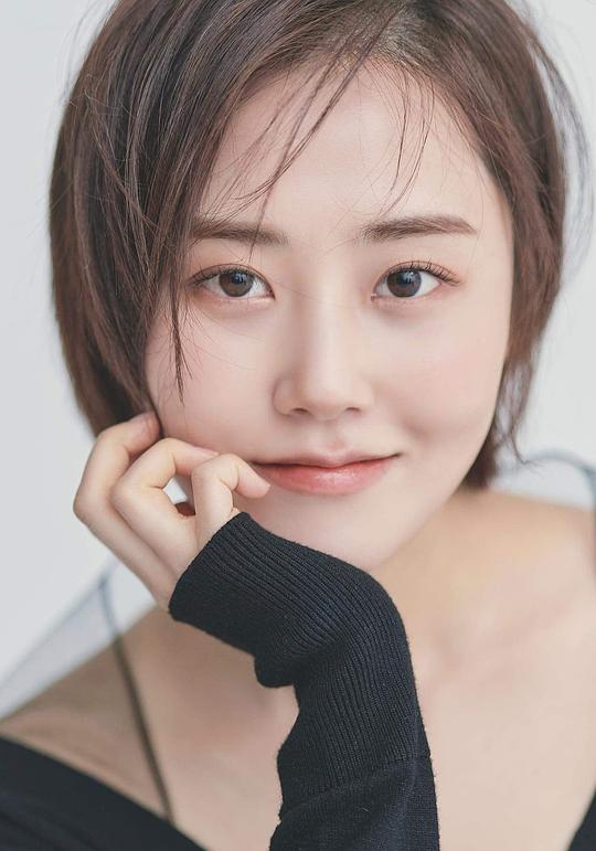 許嘉允 Ga-yoon Heo