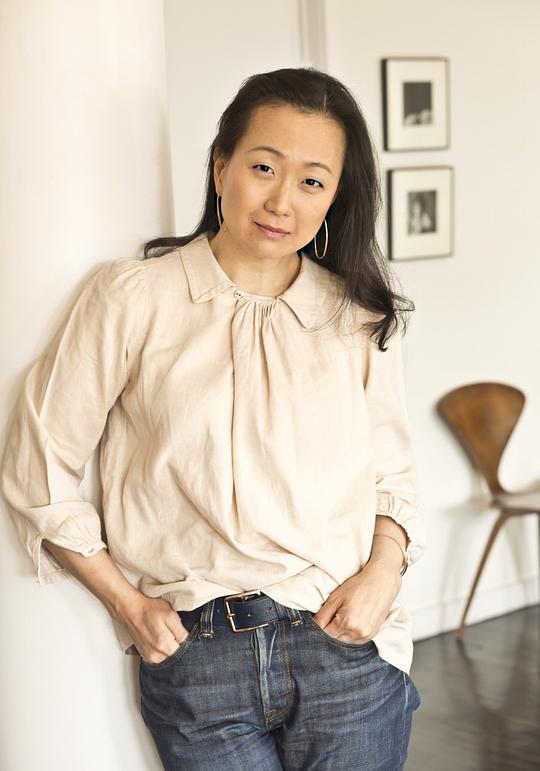 李敏金 Min Jin Lee