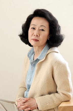 尹汝貞 Yeo-jeong Yoon