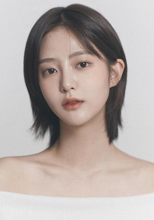 崔多惠 Choi Dahye