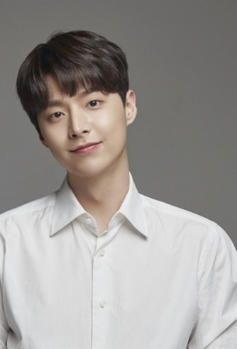 林賢秀 Hyun-soo Im