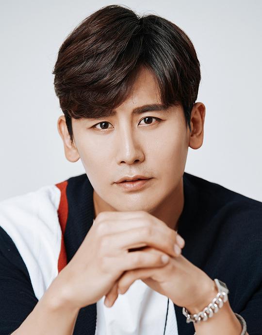 於曉光 Xiaoguang Yu