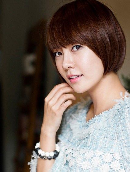 崔允英 Yoon-yeong Choi