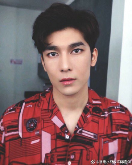 蘇帕西·宗澈瓦 Suppasit Jongcheveevat