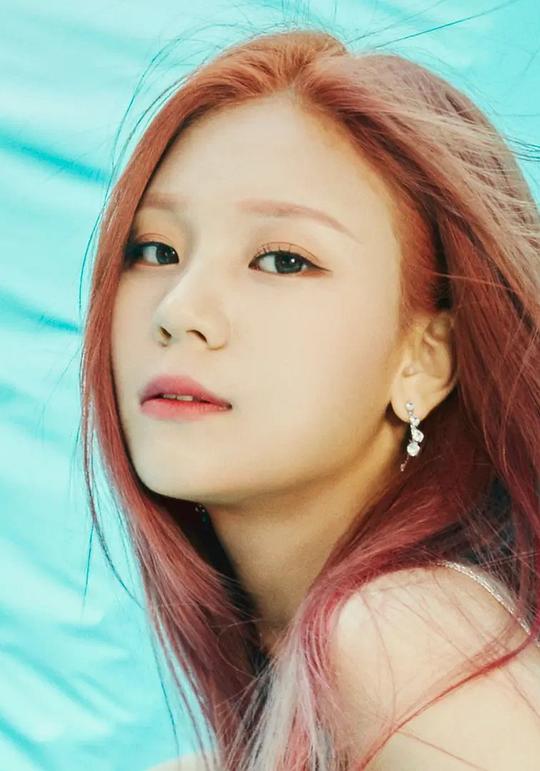 金藝源 Kim Ye Won