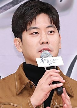 鹹俊浩 Joon-ho  Ham