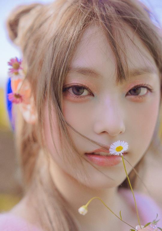 姜諧潾 Haerin Kang