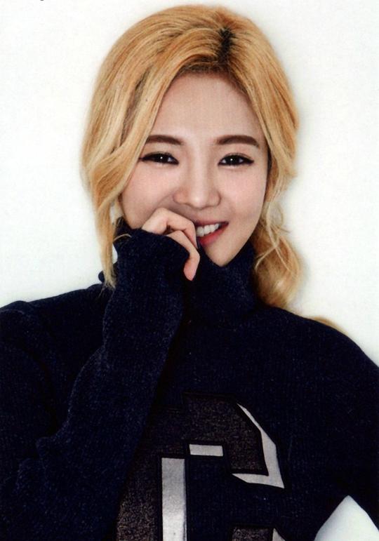 金孝淵 Hyoyeon