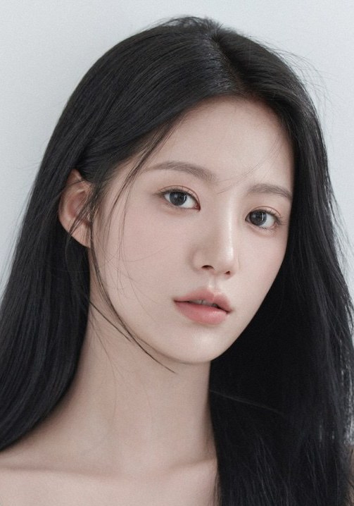 鄭藝娜 Ye-Na Jung