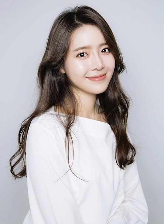 鄭信惠 Jung Shin Hye