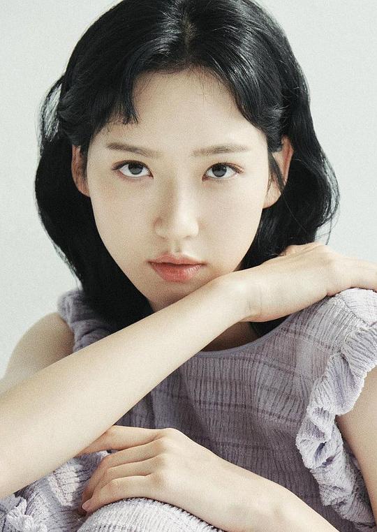 韓智賢 Ji-hyun Han