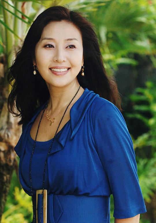 崔明吉 Myung-Kil Choi