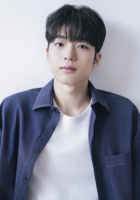 車強玧 Kang-yoon Cha