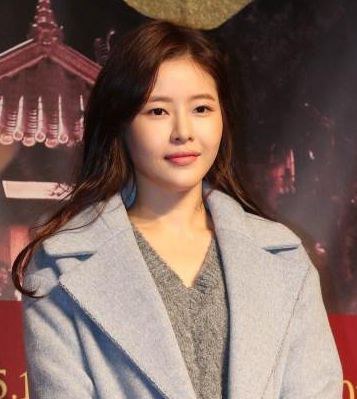 樸荷娜 Park Ha-na