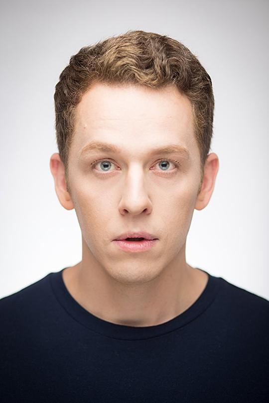 丹尼爾·喬伊·奧爾布賴特 Daniel Joey Albright