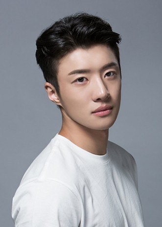 金瑞河 Seo-ha Kim