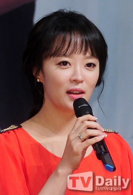 安妍紅 Yang-ho Wi