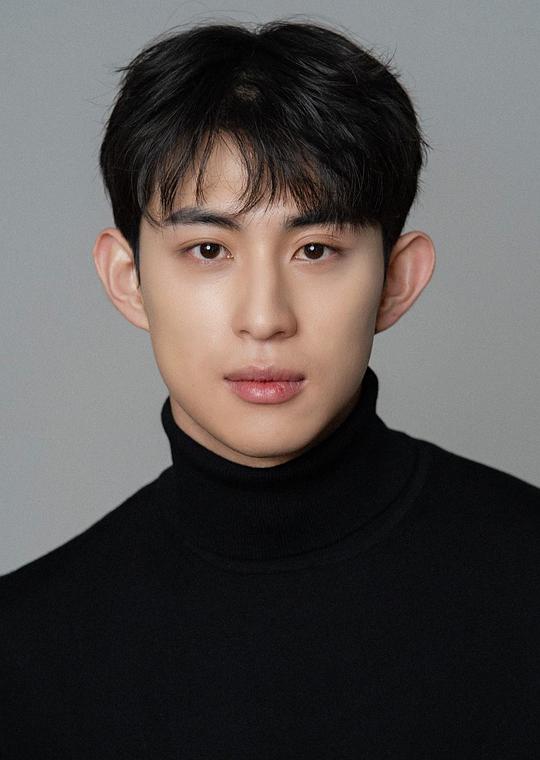 李泰亨 Tae Hyeong-Lee