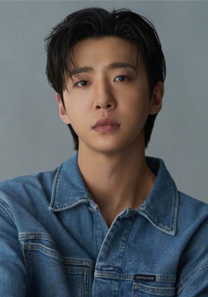 方容國 Bang Yong Guk