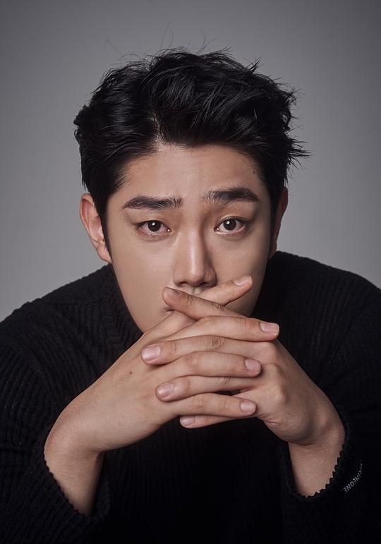 劉泰柱 Yoo Tae Joo