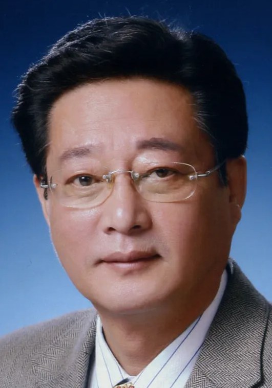 南英鎮 Young-jin  Nam