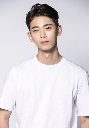 金知雄 Kim Ji-woong